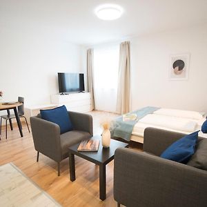 Studio met een King Size Bed